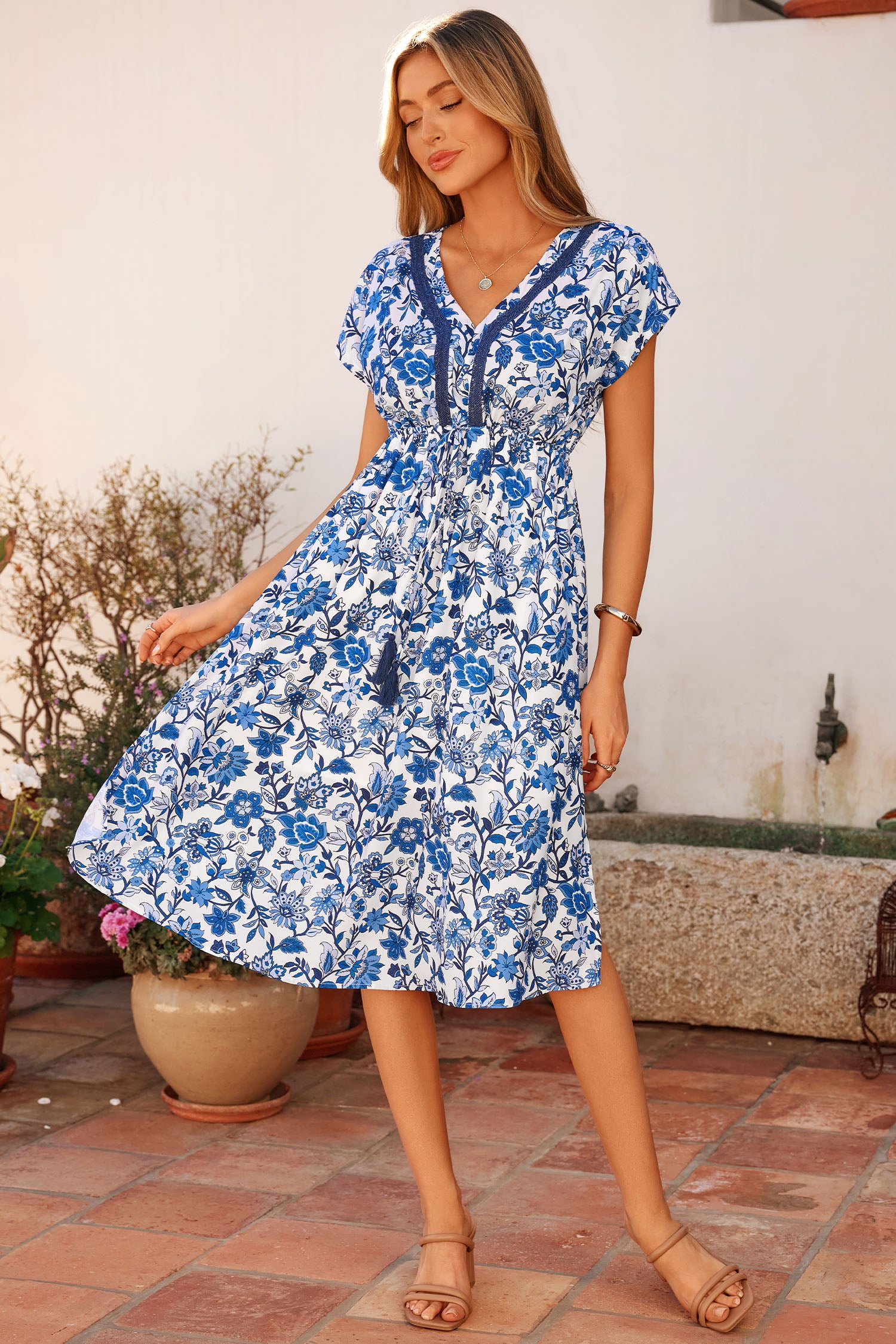 Green Abstract Print Embroidered Trim V Neck Drawstring High Waist Loose Vacation Dress