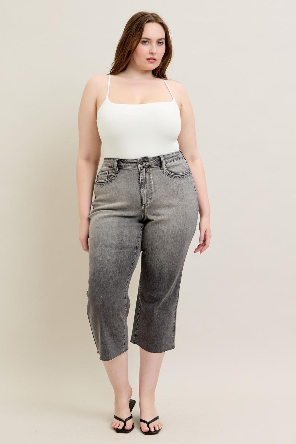 Judy Blue High Waist Vintage Grey Wash & Front Pocket Embroidery Crop Wide Leg Denim Jeans 88949