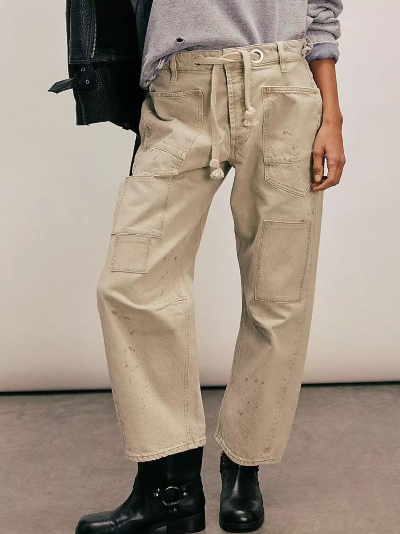 Washed Relaxed Fit Jeans Tan
